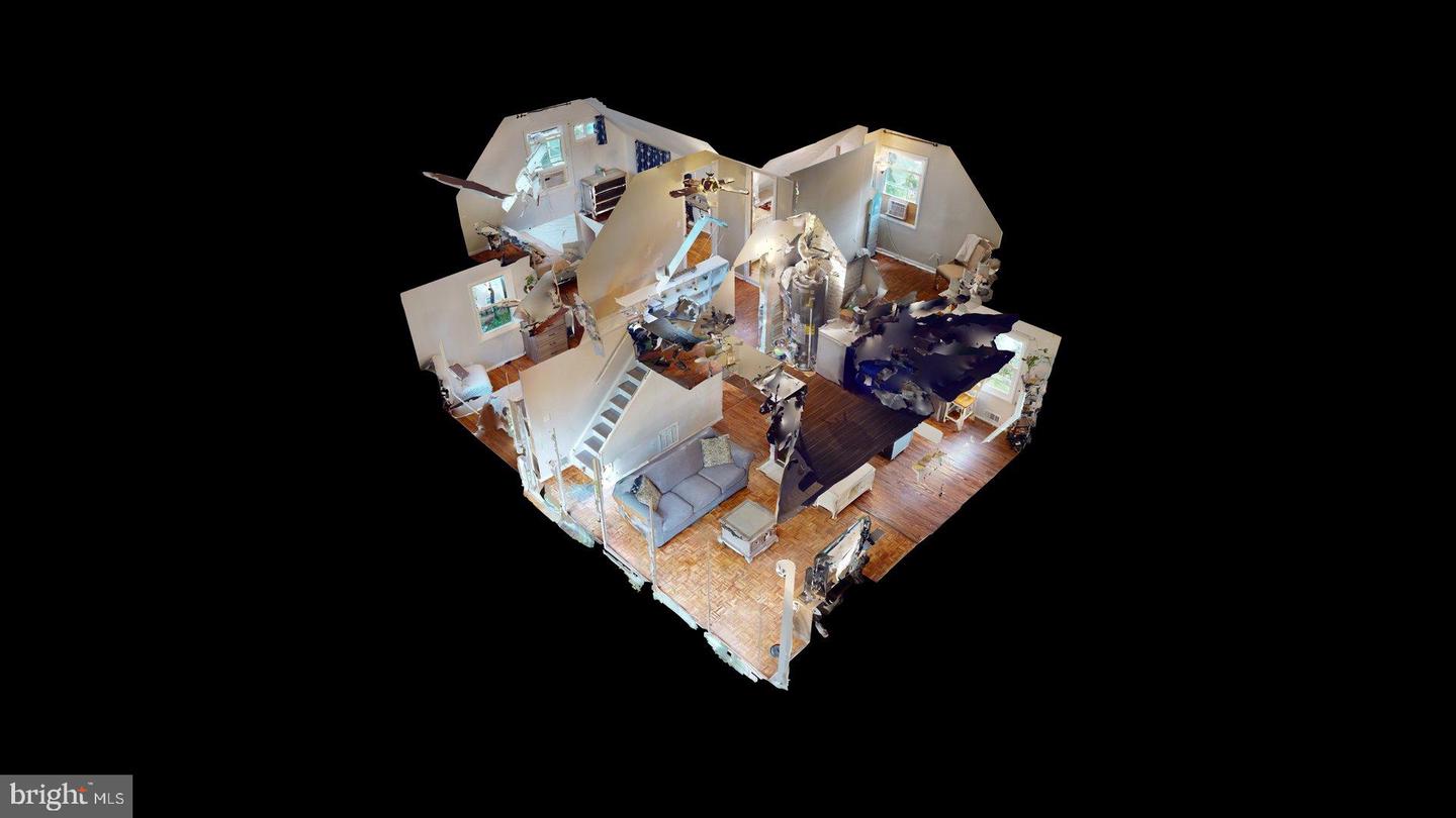 5718 Crawford Dr