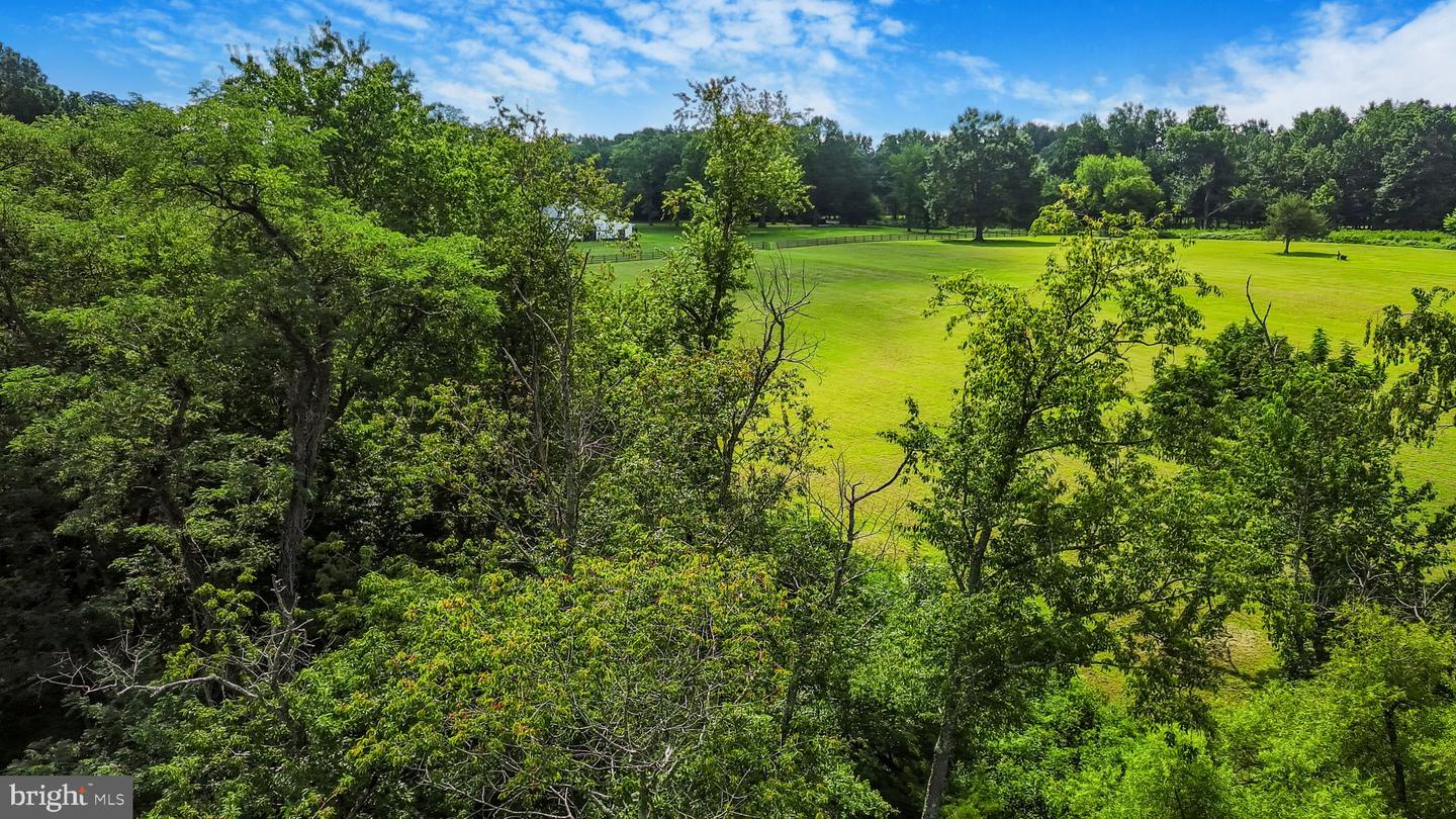11305 Riverview Rd