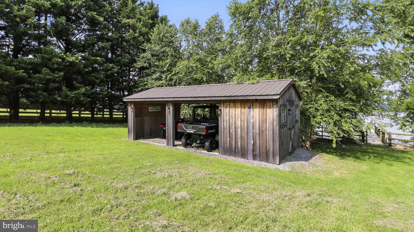 11305 Riverview Rd
