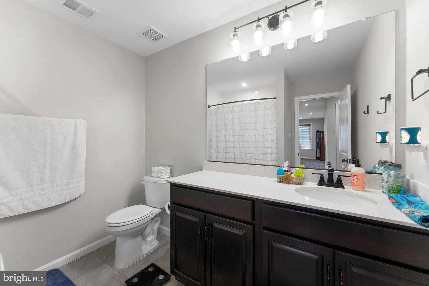 116 Lenore Ln