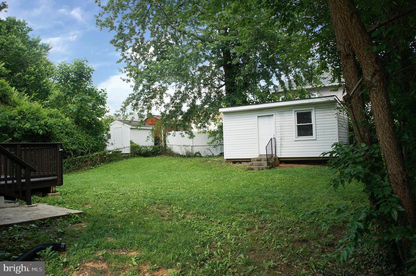 3027 Wayne Rd