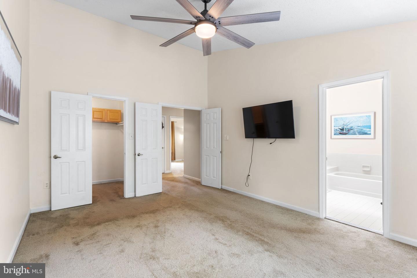 8091 Whitlers Creek Ct