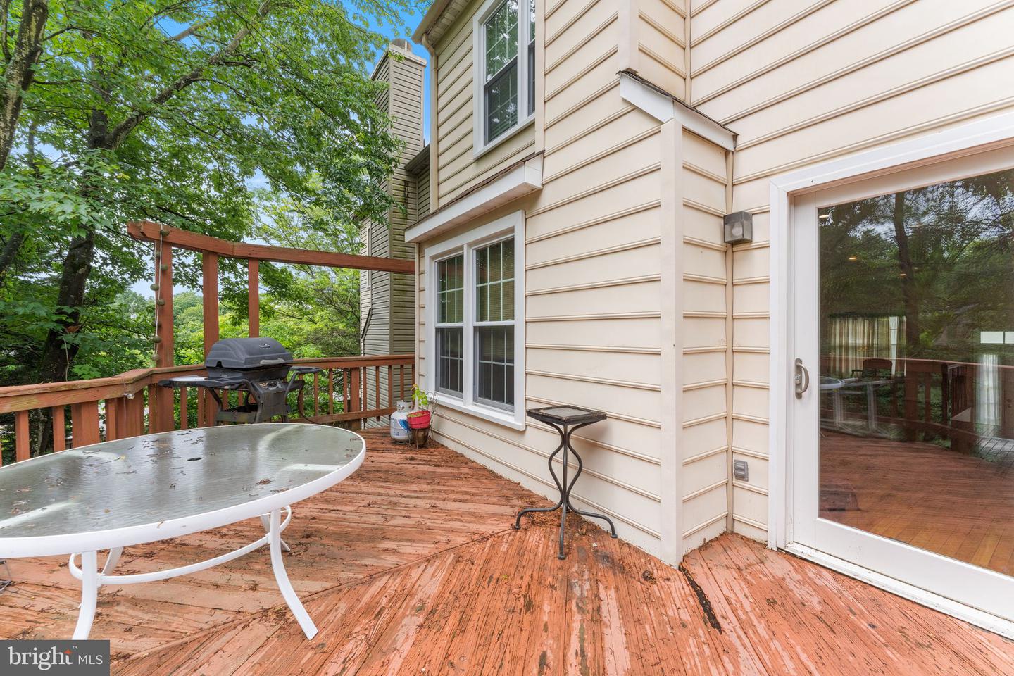 8091 Whitlers Creek Ct