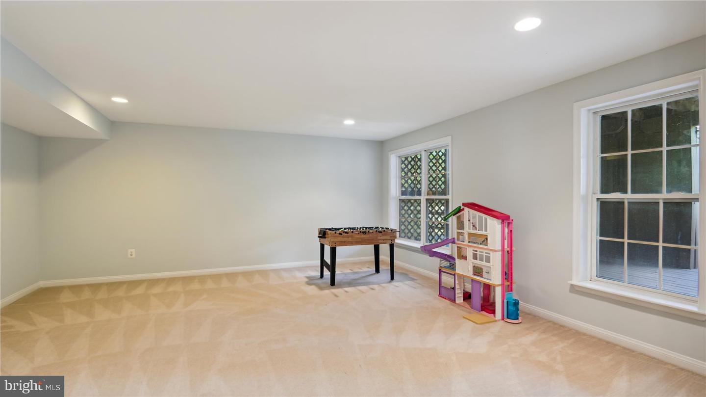 43065 Battery Point Pl