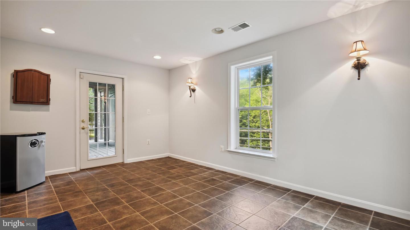 43065 Battery Point Pl