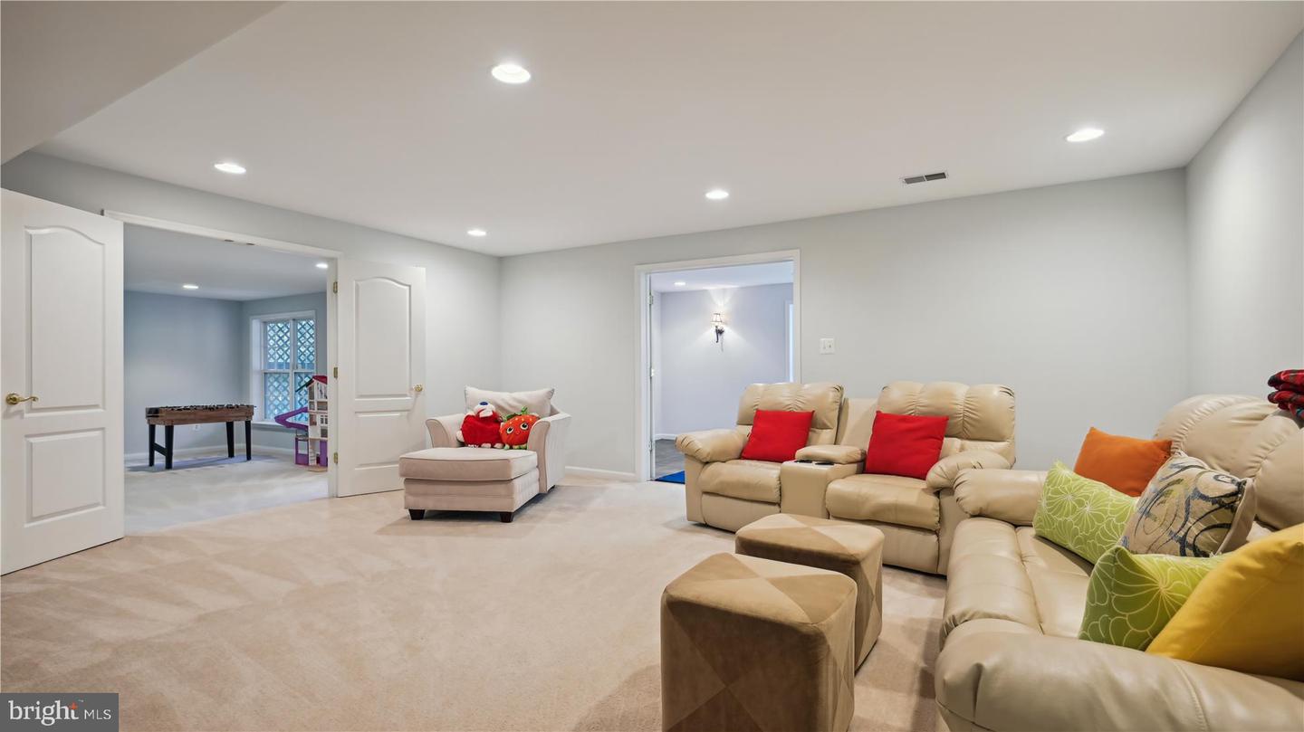 43065 Battery Point Pl