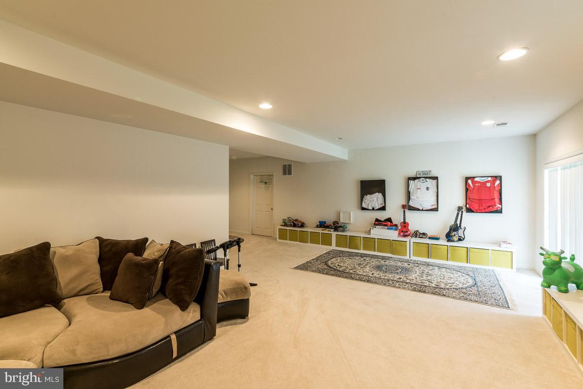 42249 Providence Ridge Dr
