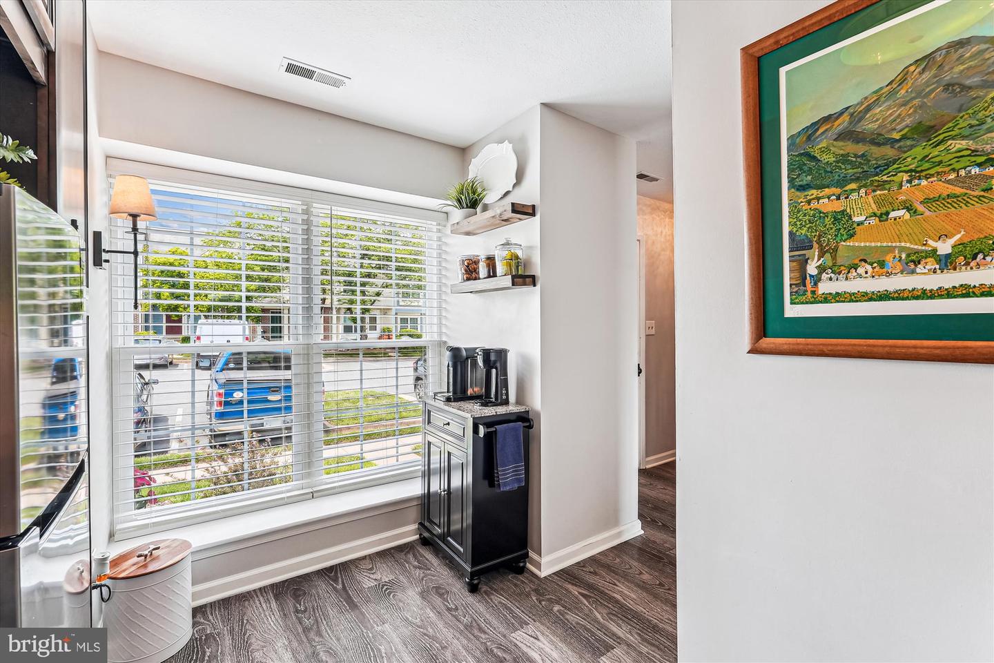 21676 Hazelnut Sq