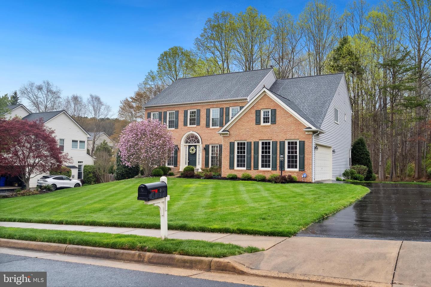 7469 Gallaudet Ct