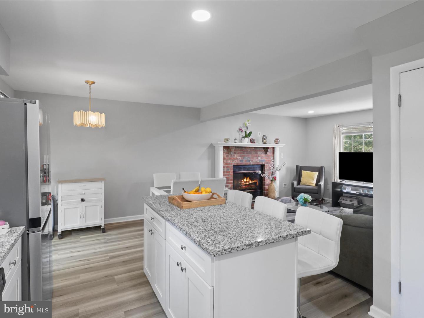 4788 Kelly Rd