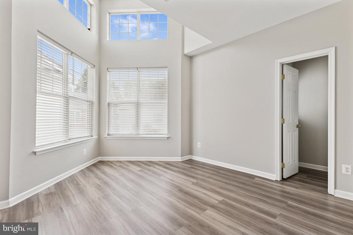 8868 Song Sparrow Dr