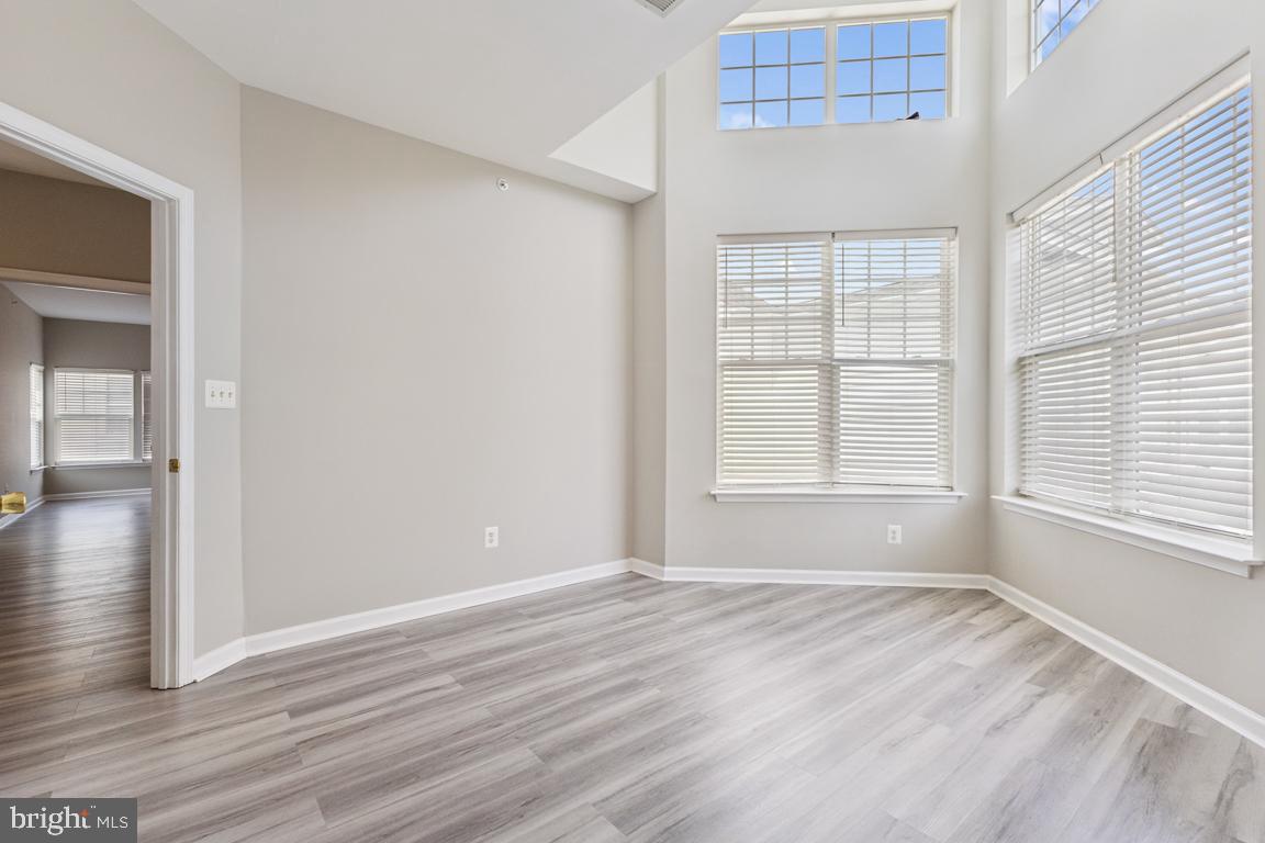 8868 Song Sparrow Dr