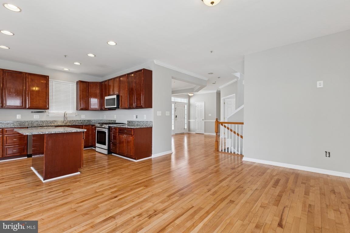 8868 Song Sparrow Dr