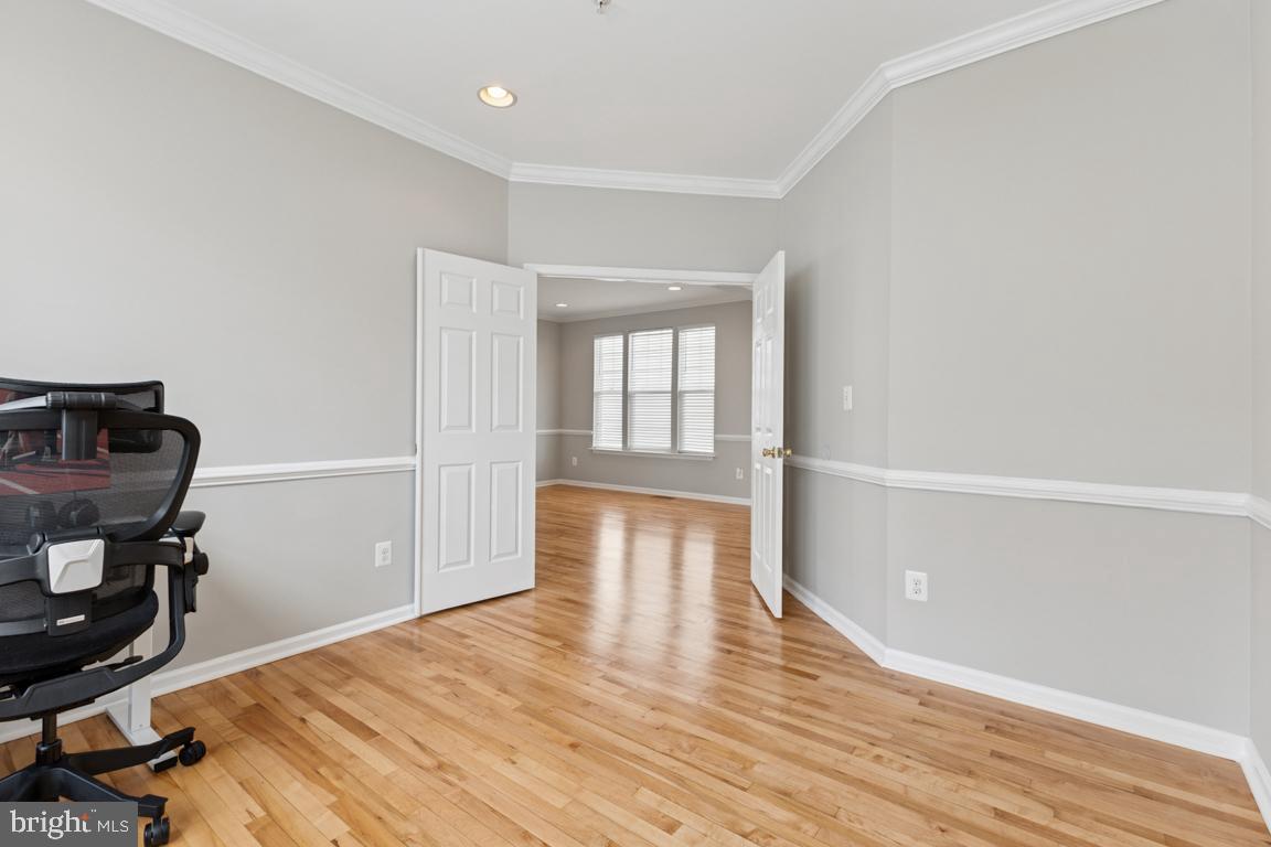 8868 Song Sparrow Dr