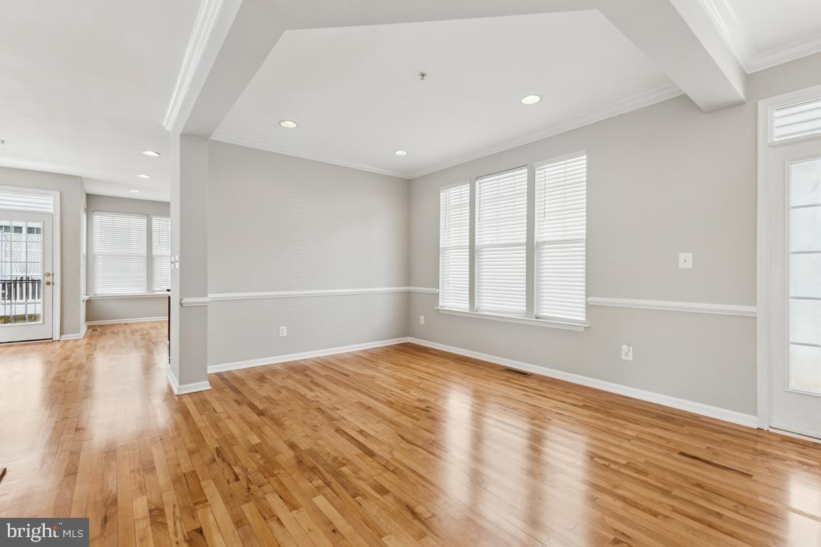 8868 Song Sparrow Dr