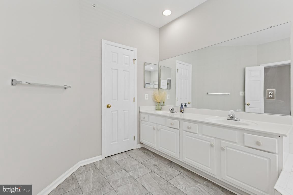 8868 Song Sparrow Dr