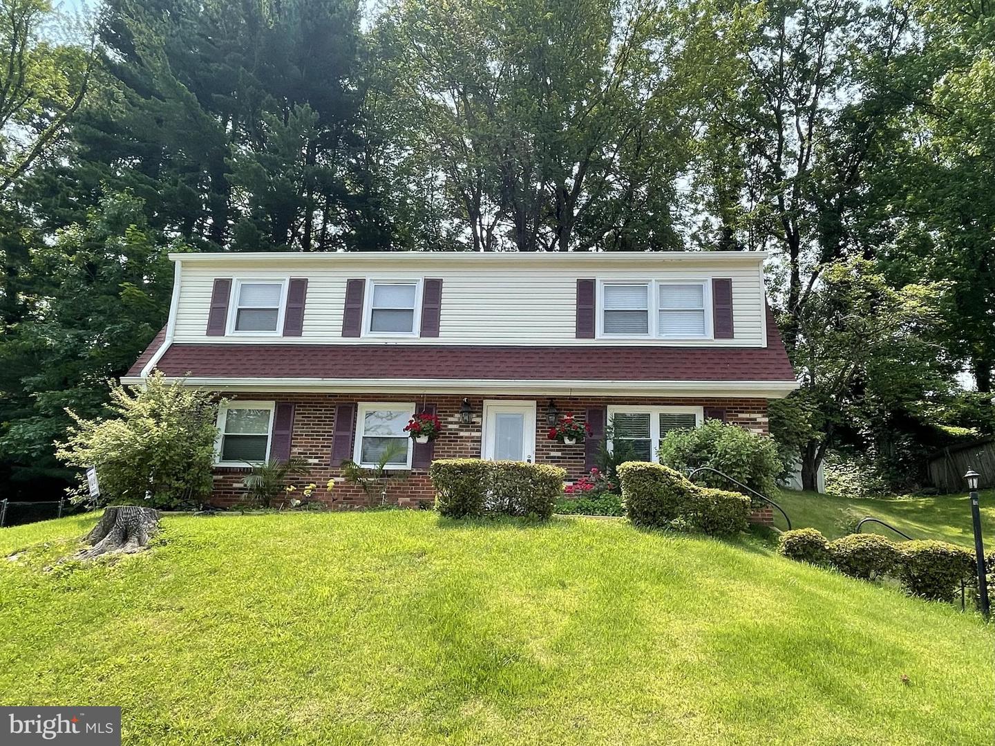 4807 Kempair Ct