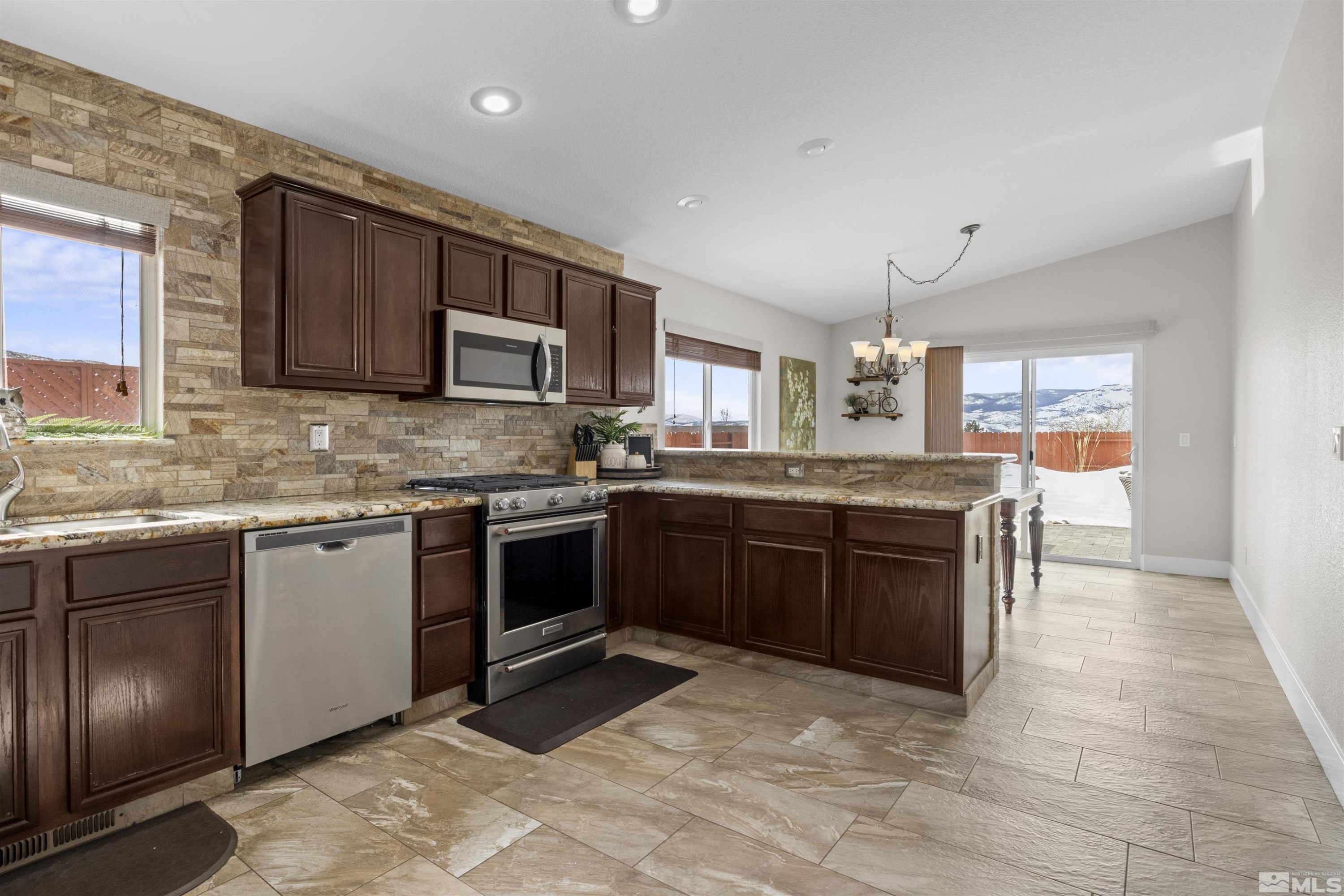 17291 Desert Lake Court