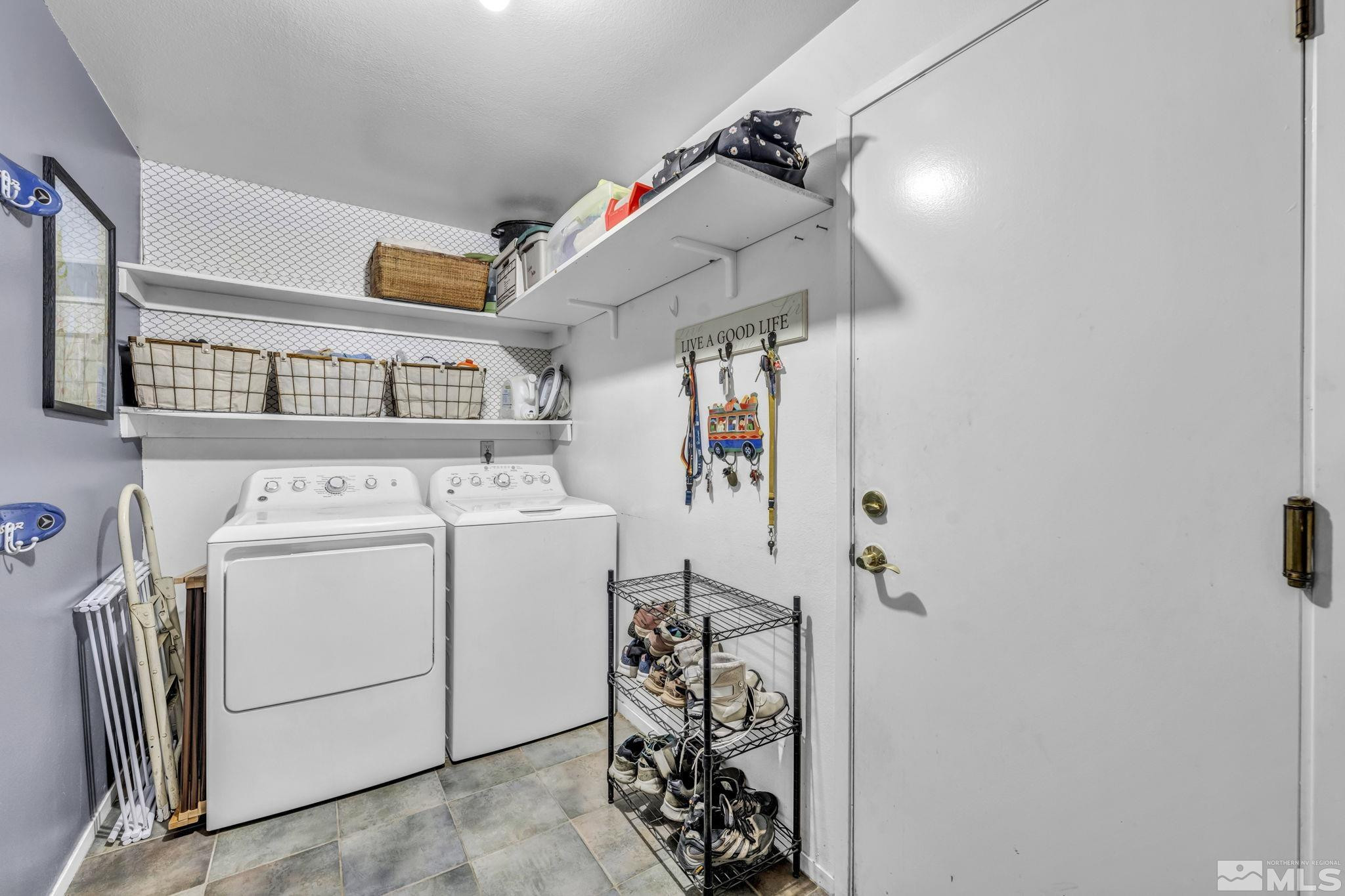 1309 Shady Oak