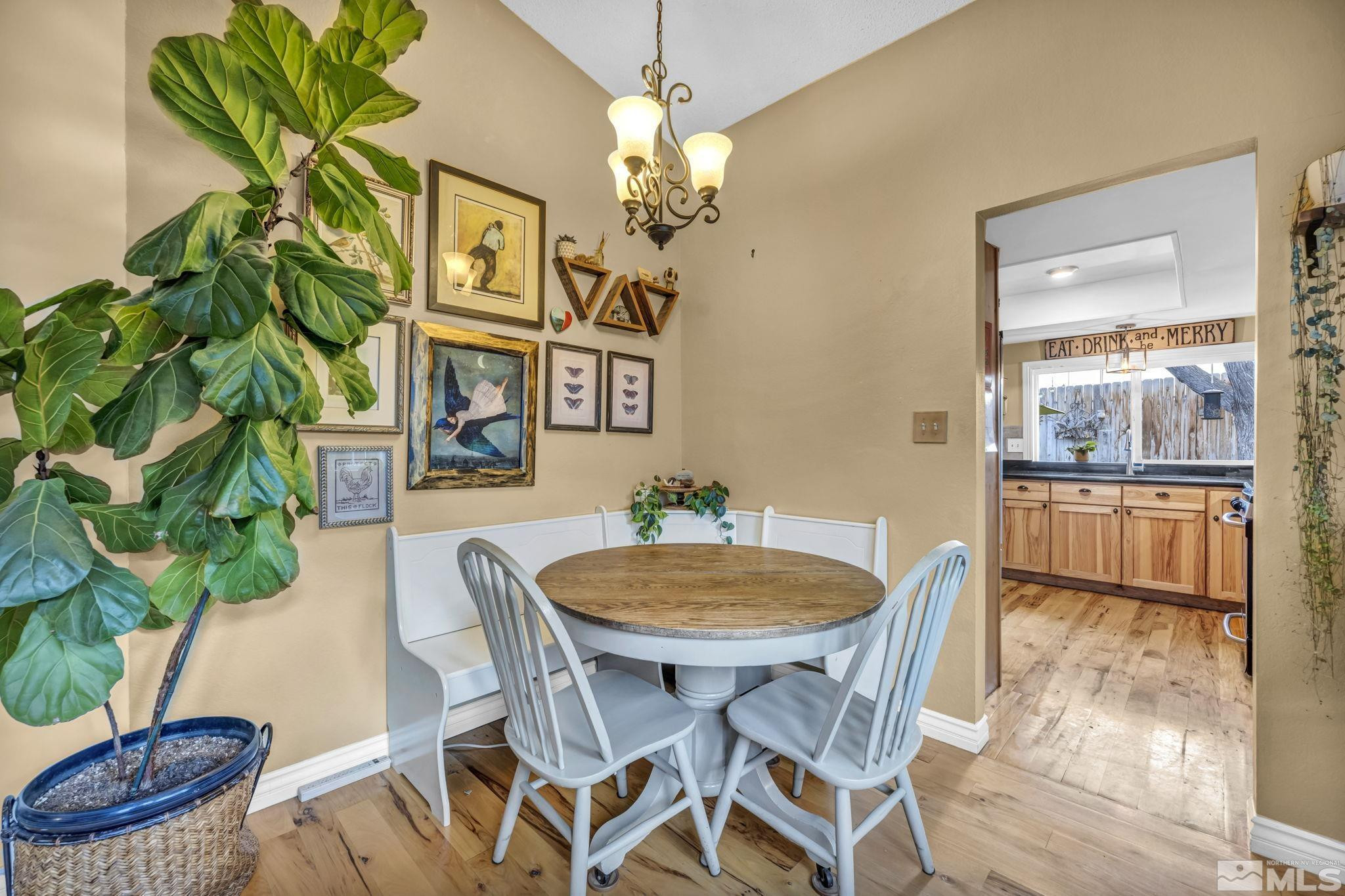 1309 Shady Oak