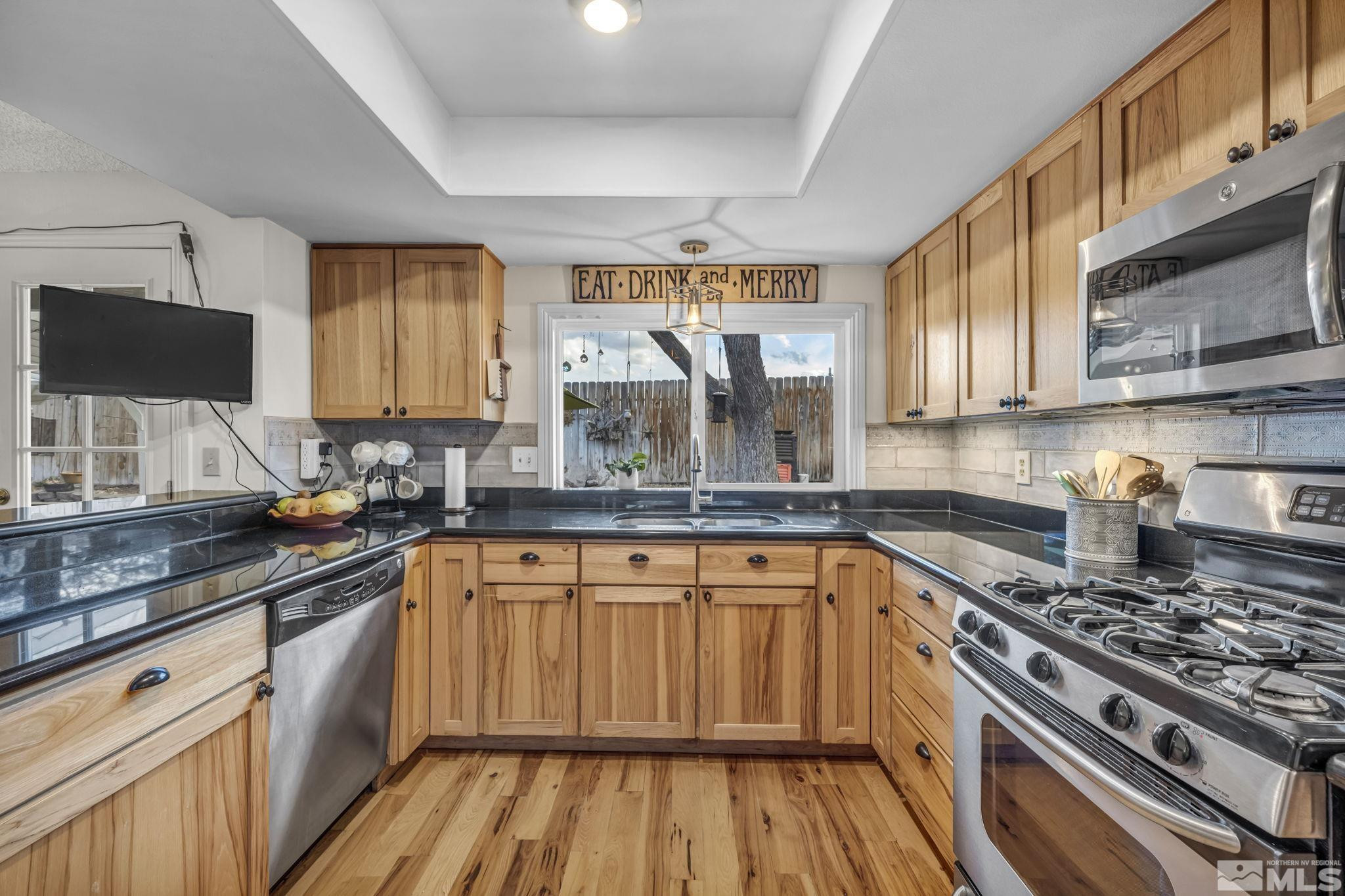 1309 Shady Oak