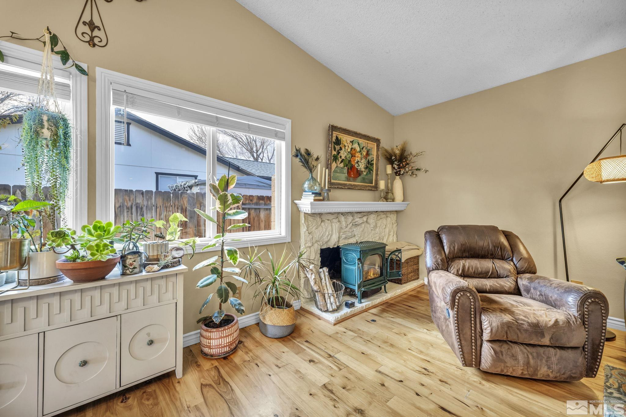 1309 Shady Oak