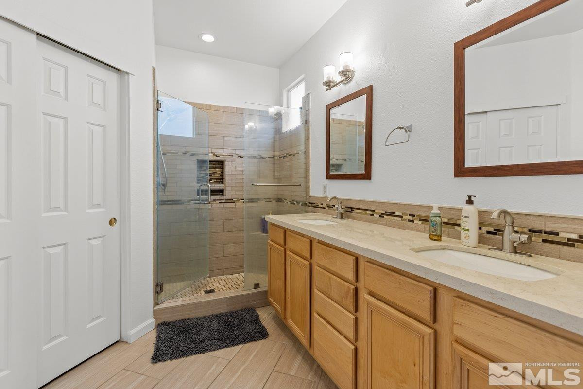 10474 Summershade Lane