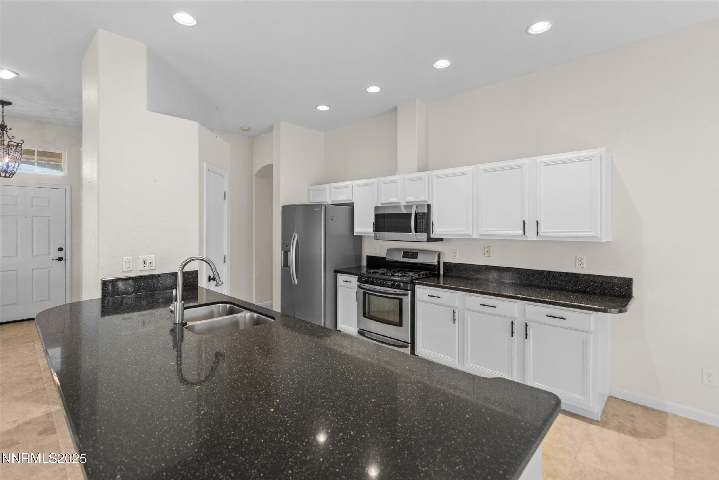 7809 Cangrejo Court