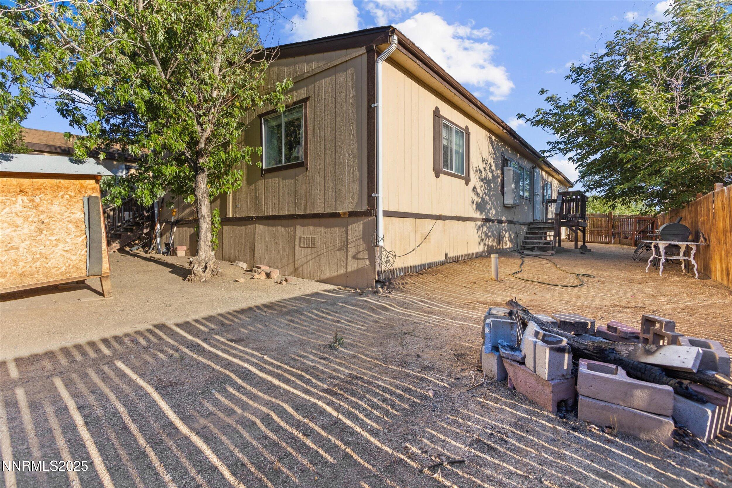 5275 Lupin Drive