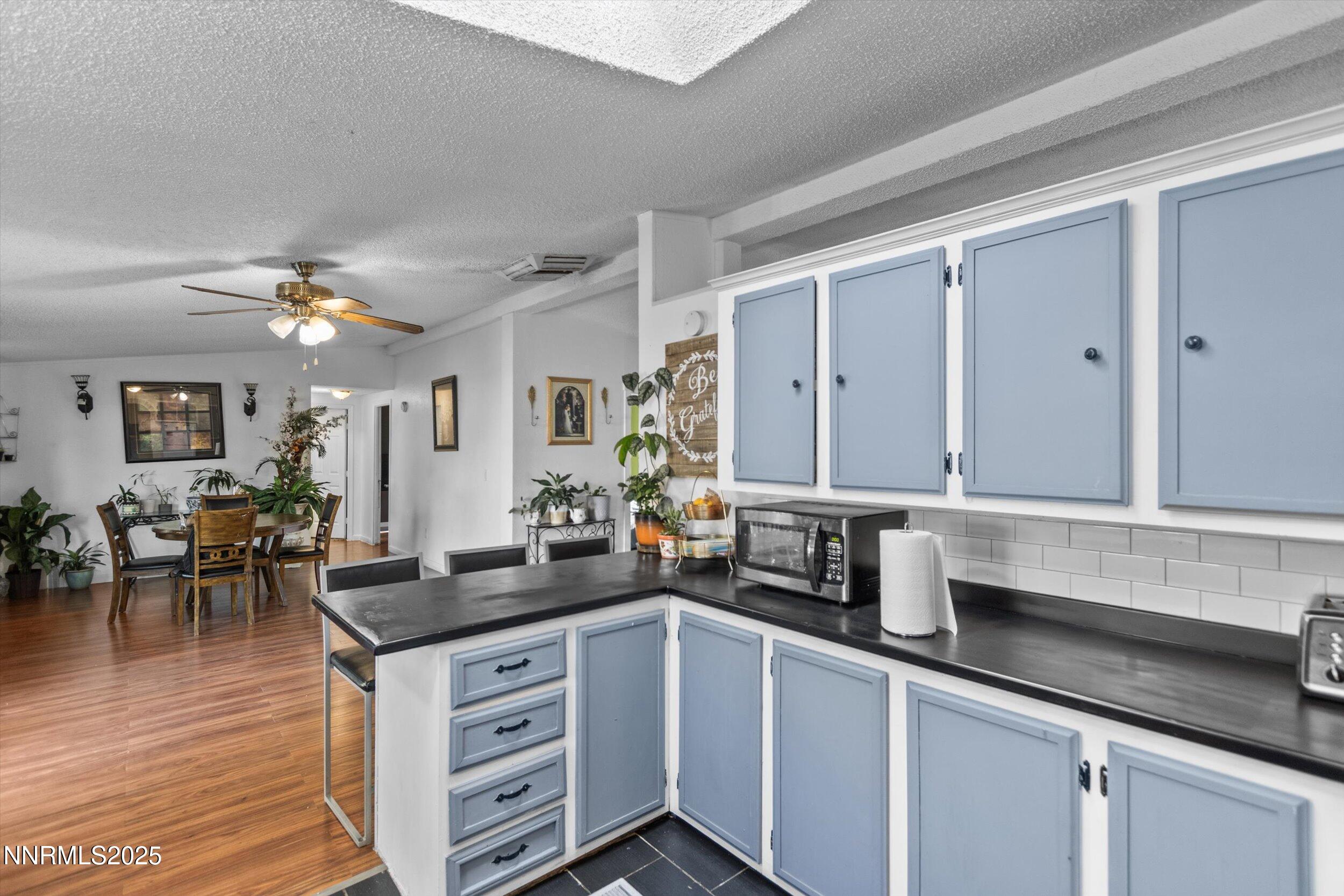 5275 Lupin Drive