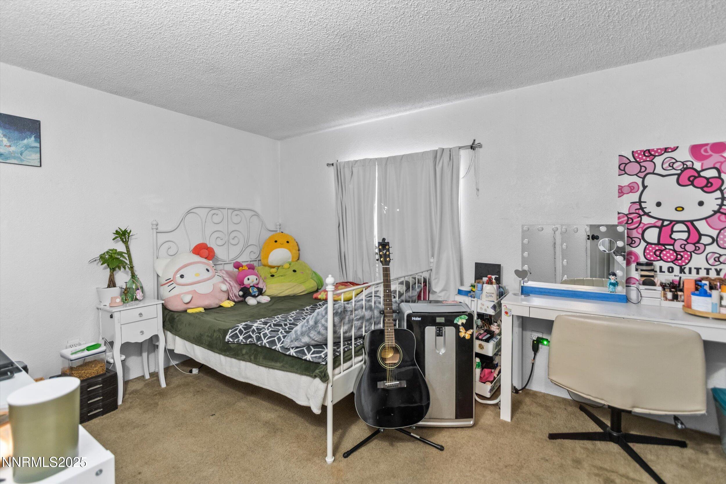 5275 Lupin Drive
