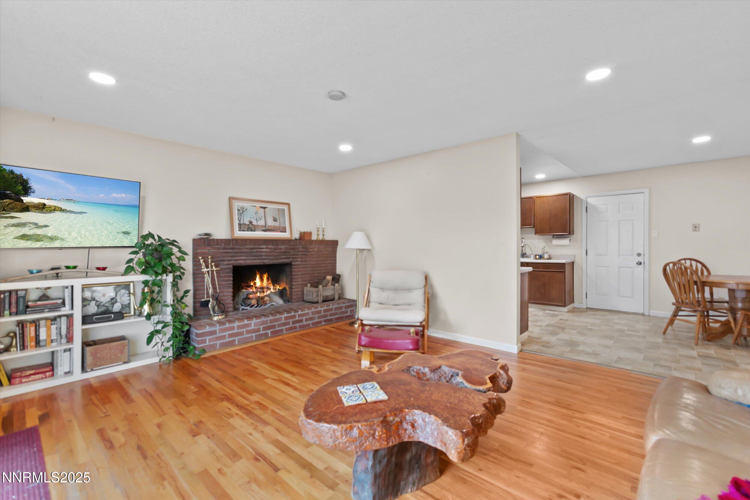 2860 Van Buren Drive