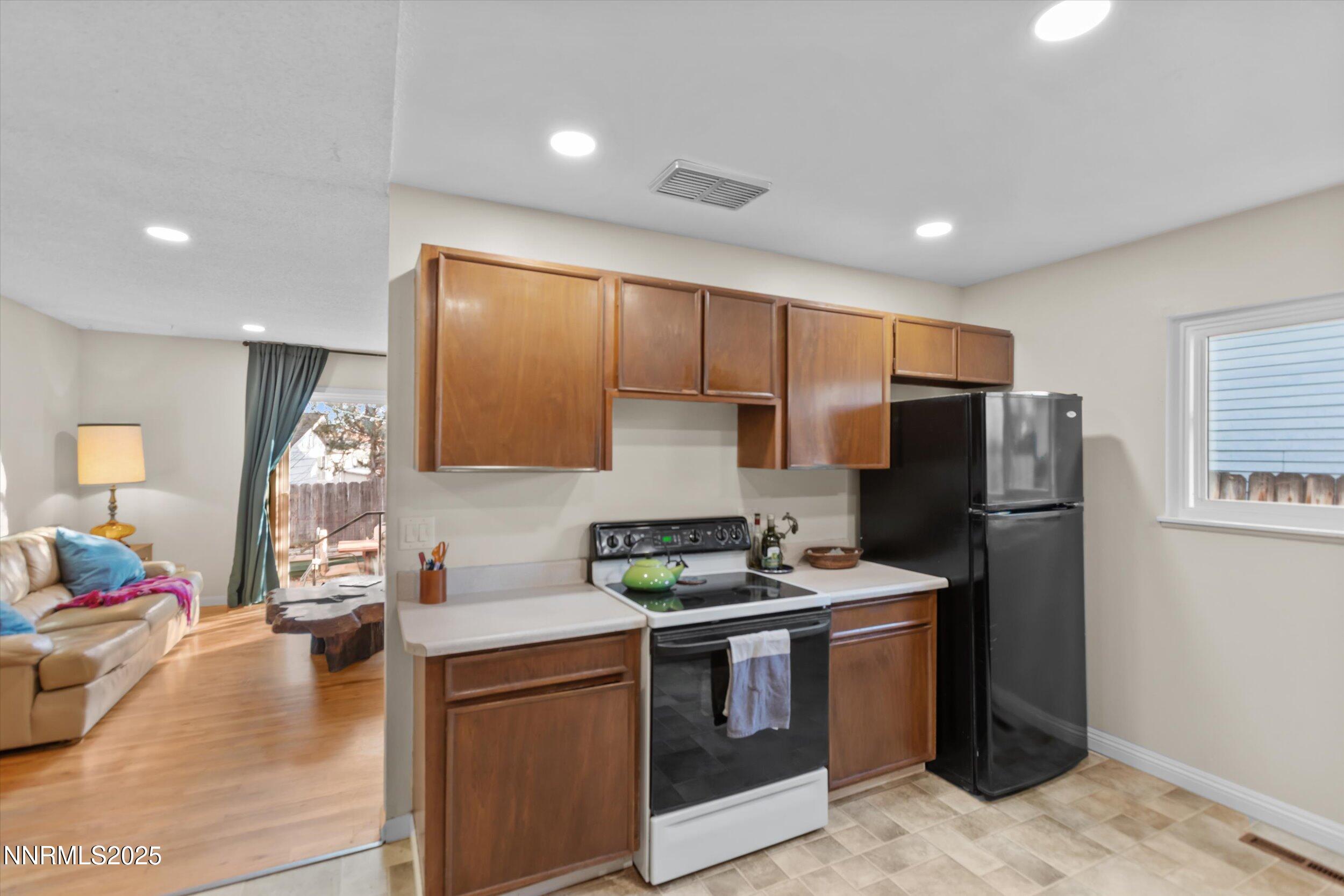 2860 Van Buren Drive