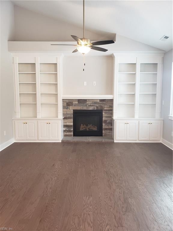 8913 River CRES