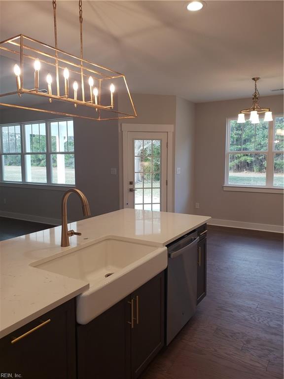 8913 River CRES