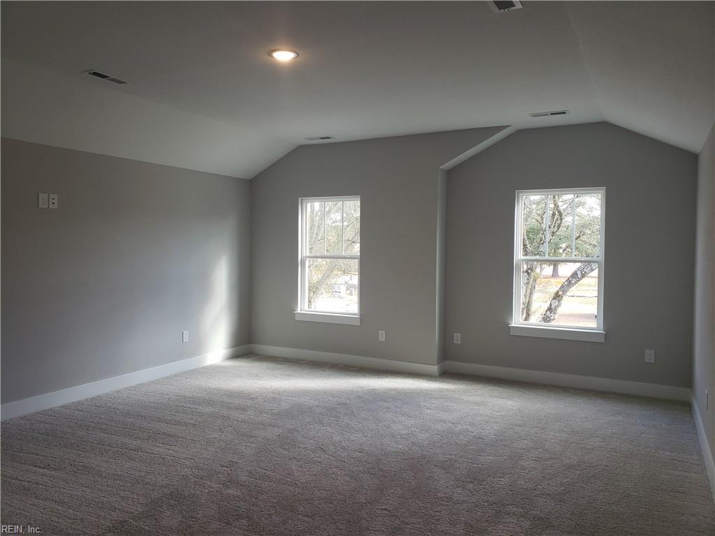 8913 River CRES