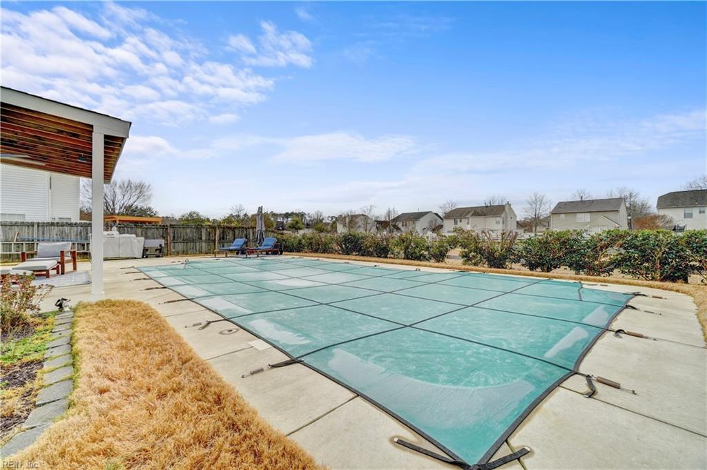 3045 Polk DR