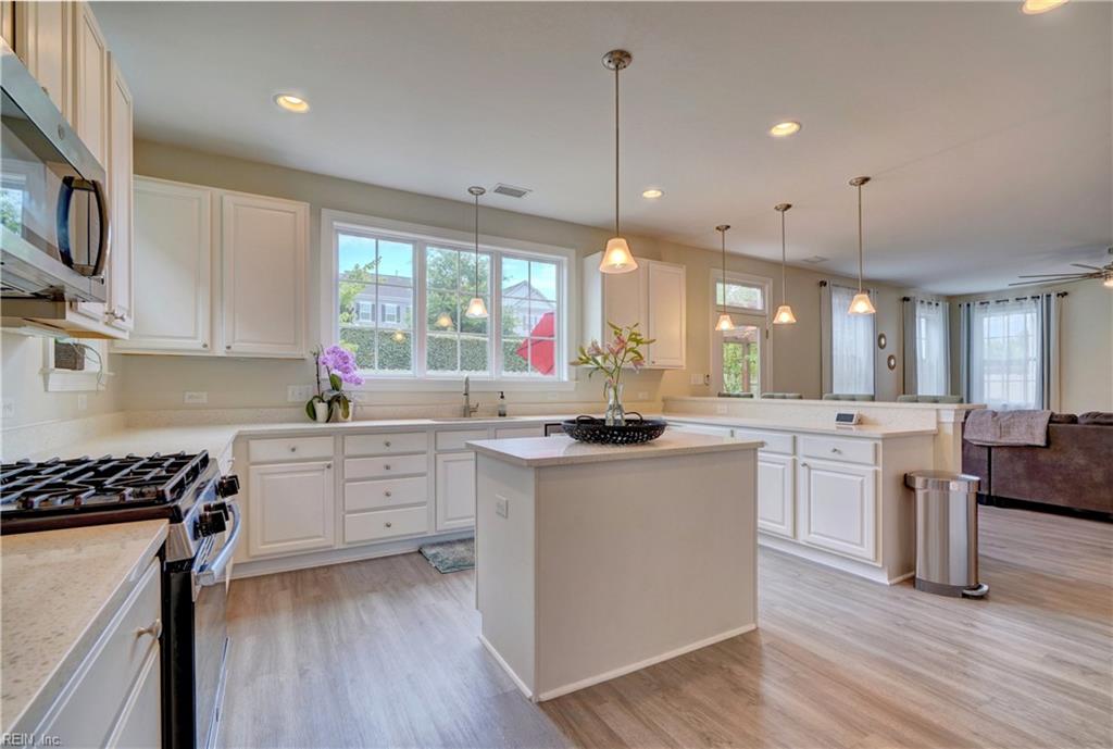 4128 Archstone DR