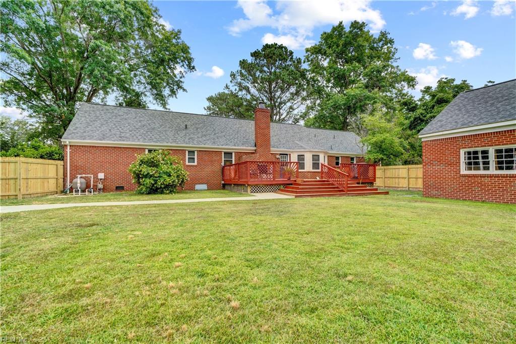 1305 Oak Ridge DR
