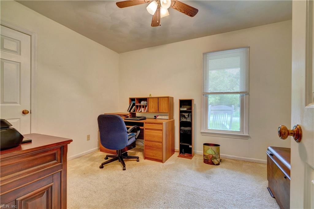1305 Oak Ridge DR