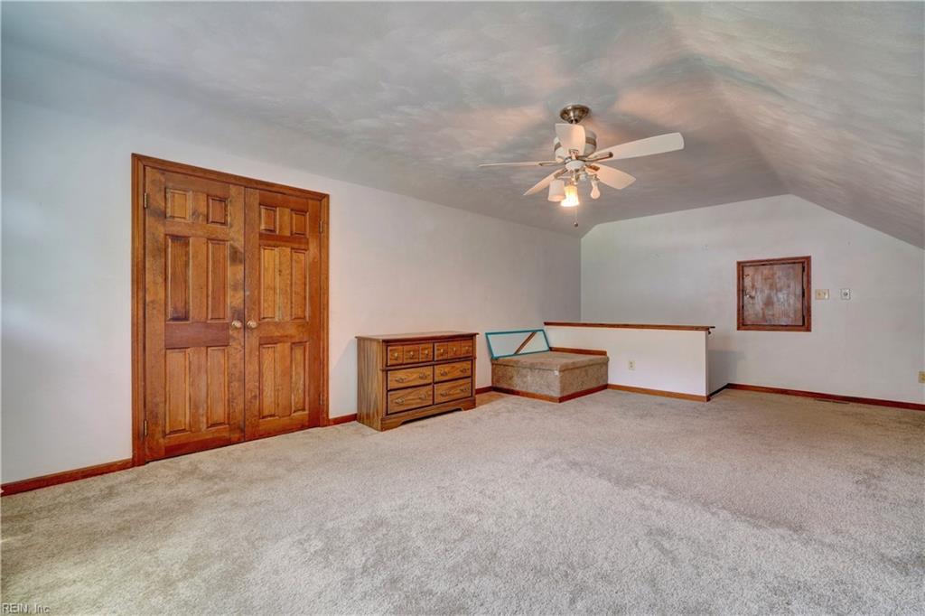 1305 Oak Ridge DR