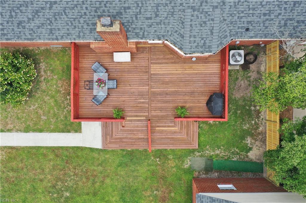1305 Oak Ridge DR