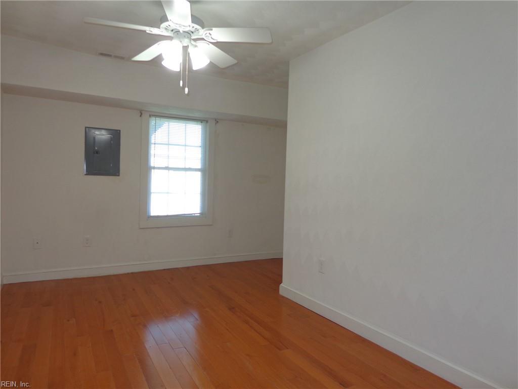 2016 E Ocean View AVE 10