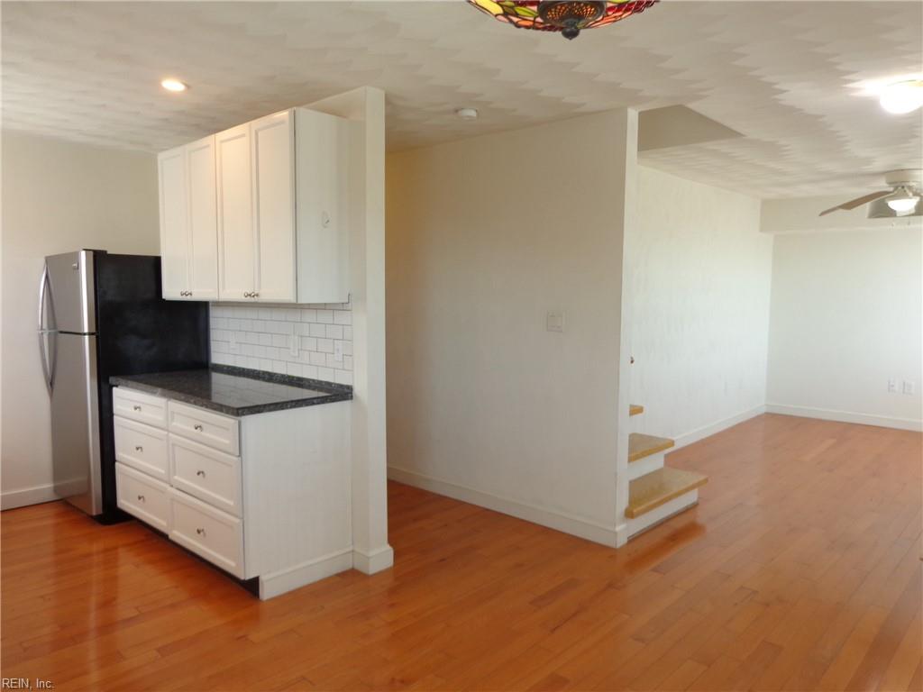 2016 E Ocean View AVE 10