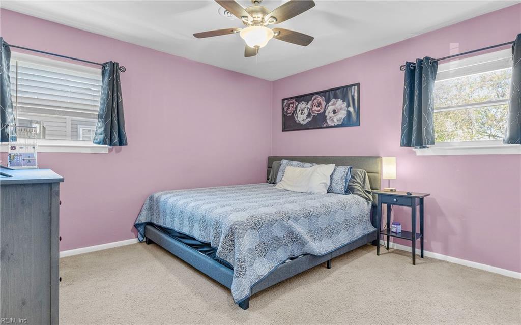 908 Gossman DR