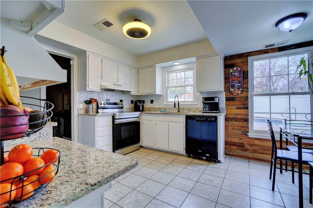616 Bethune DR