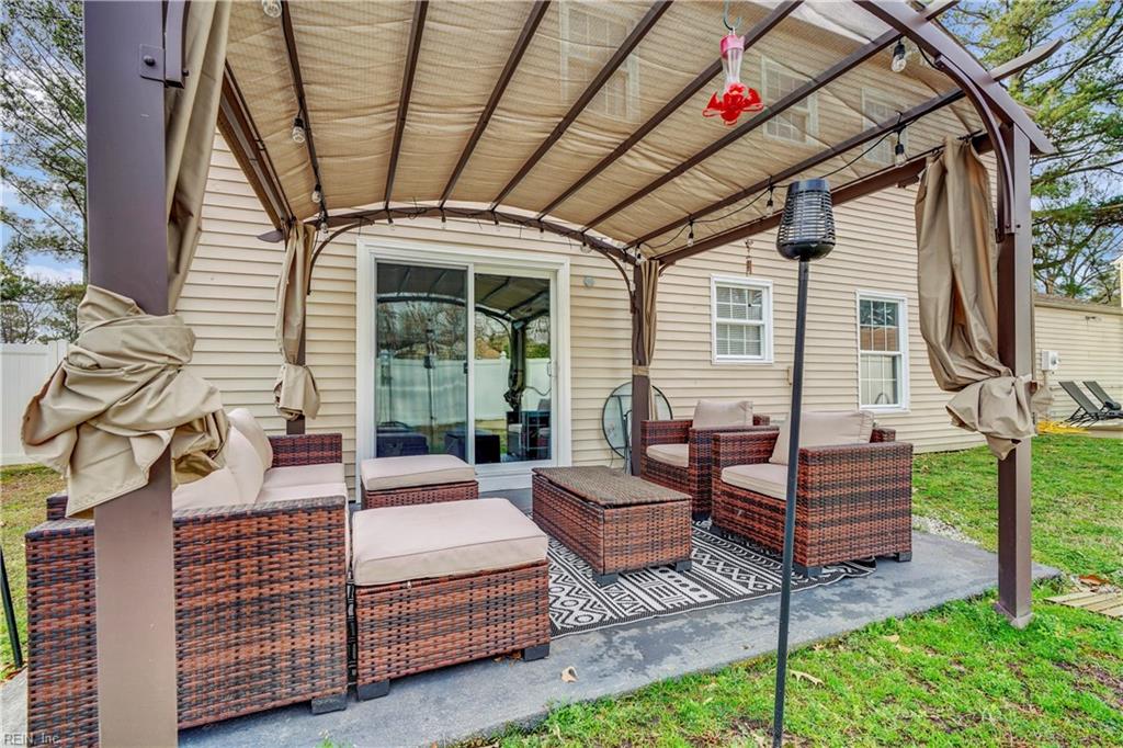 616 Bethune DR