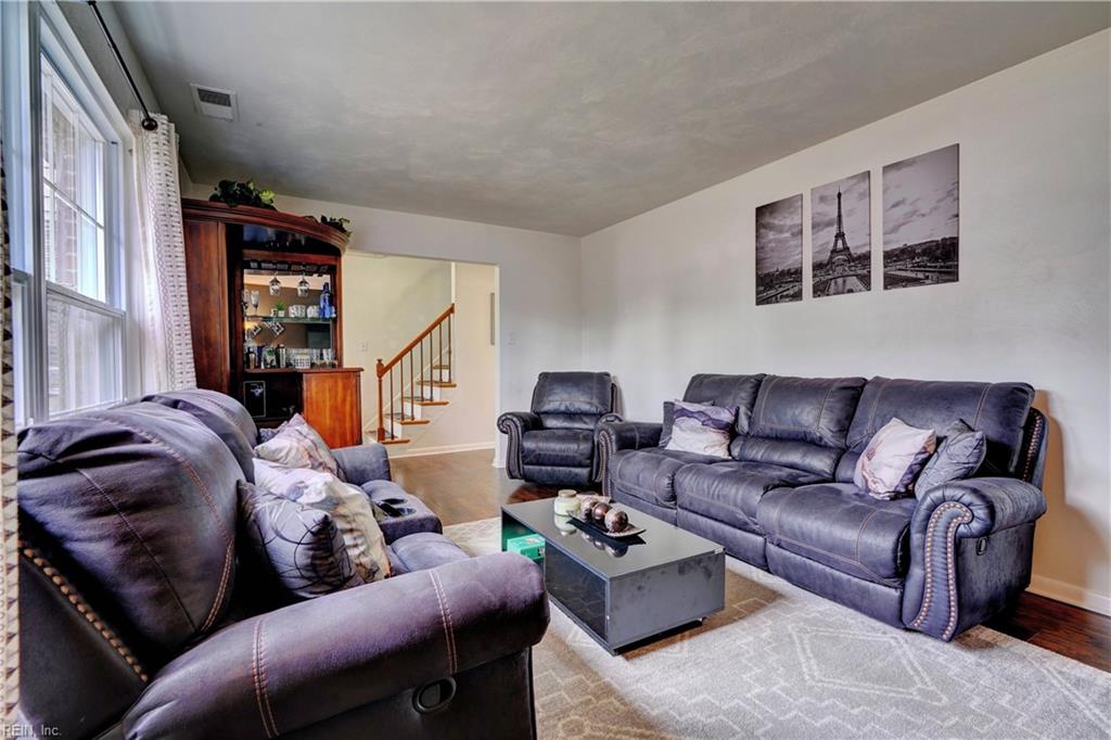 616 Bethune DR