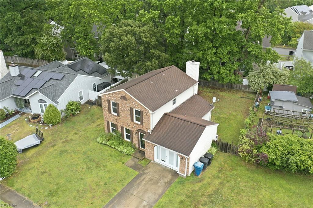 3033 Monet DR