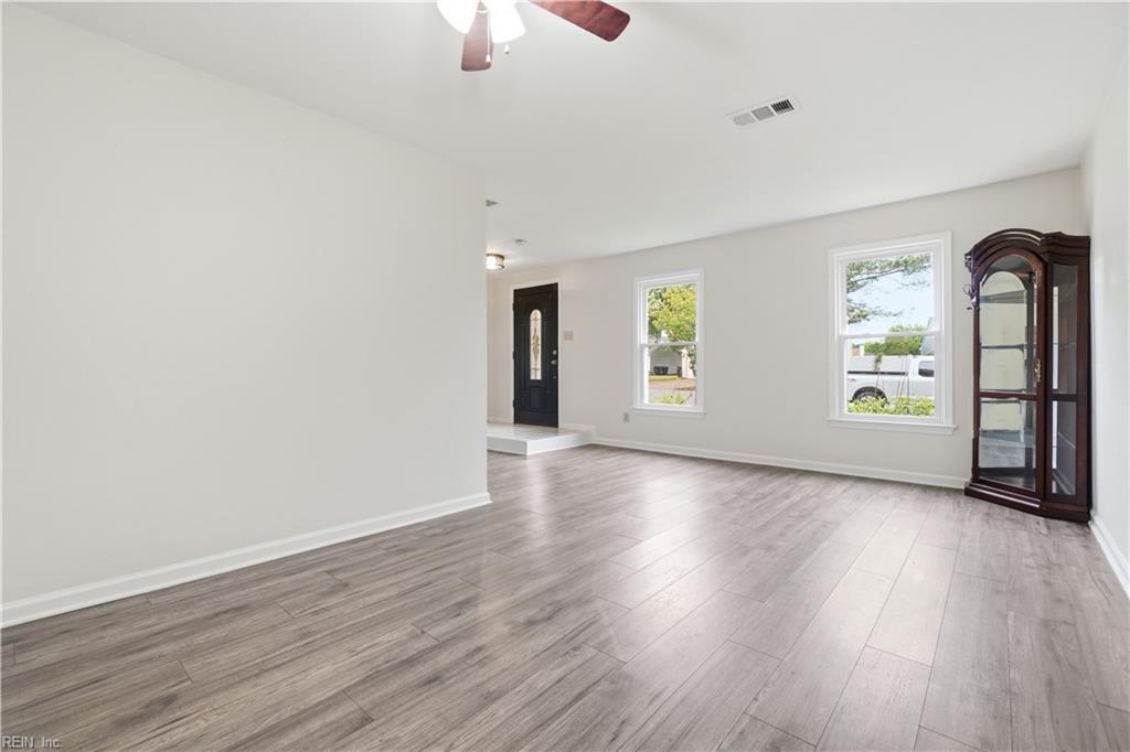 3033 Monet DR